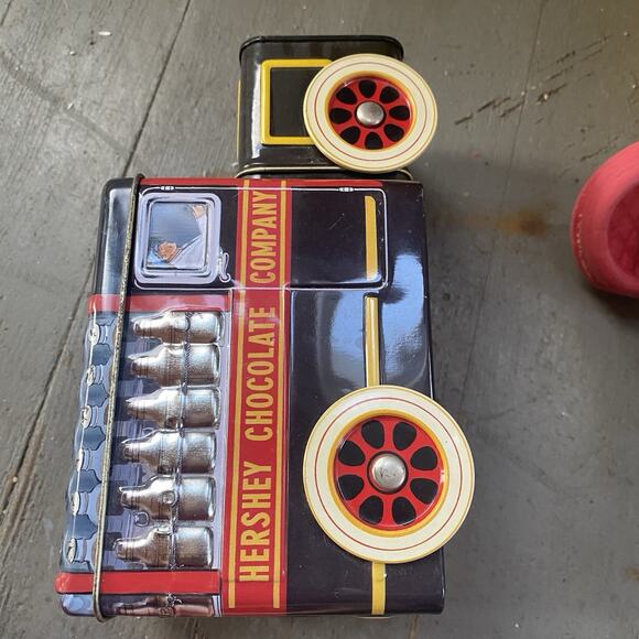 Vintage Hershey’s Chocolate Vehicle Series Canister #1 Collectible Tin 2000 V051 - Picture 6 of 6